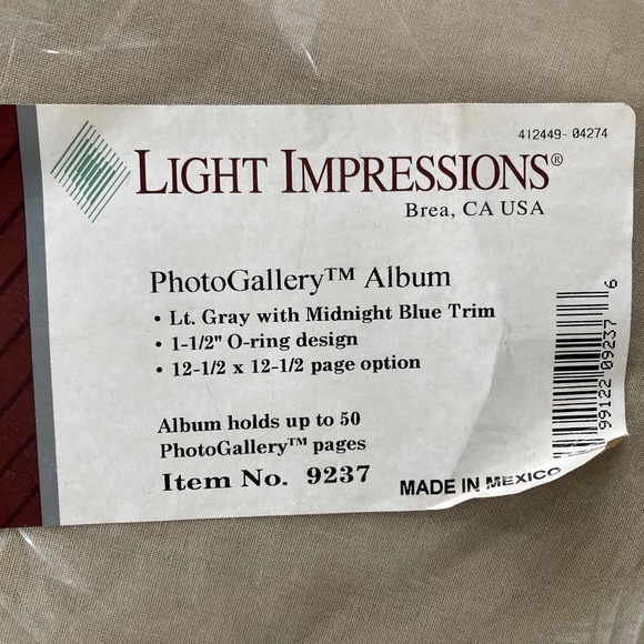 3 ring photo/scrapbook binder - Picture 2 of 9